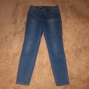 NWT Talbots High-Waisted Ankle Length Jeans